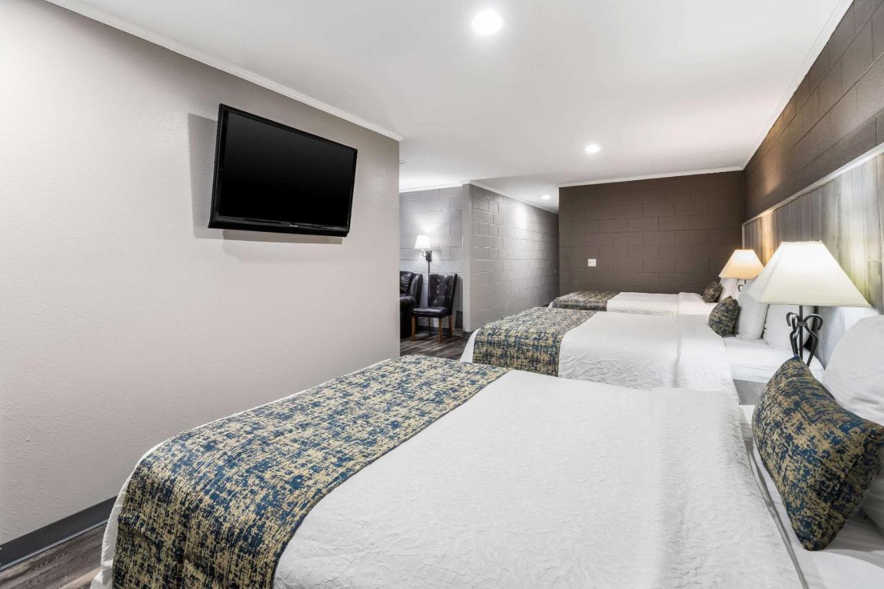 Rodeway Inn Cadiz Ngoại thất bức ảnh